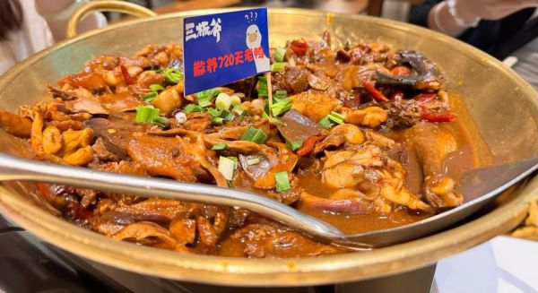 魔羯武汉哪里好玩_魔羯武汉美食推荐