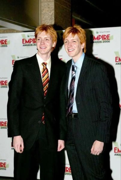 韦斯莱双子女儿是谁_韦斯莱双子女儿名字