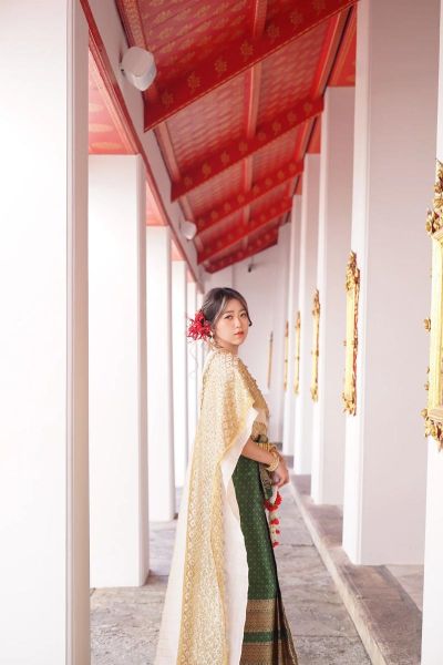 魔羯女适合穿什么裙子_魔羯女裙子搭配技巧