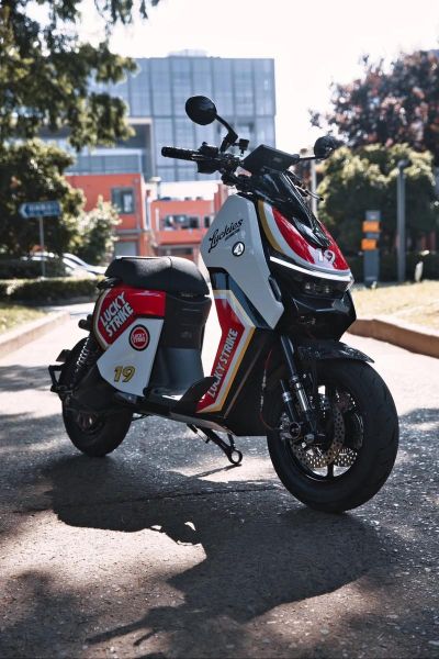 九号的双鱼_适合女生骑吗