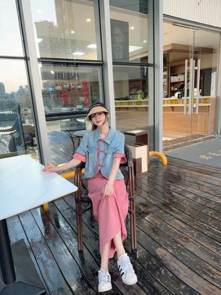 双鱼衣品适合什么风格_怎么搭配显高级