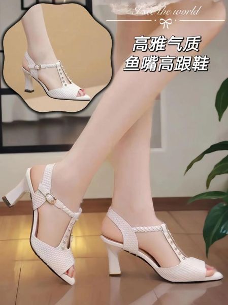 双鱼座的高跟鞋怎么选_双鱼座适合穿什么高跟鞋